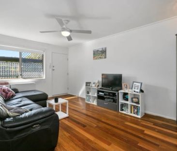 Charming 2-Bedroom Apartment in Moorooka - Photo 1