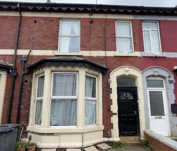 Clifford Road, Blackpool, FY1 - Photo 2