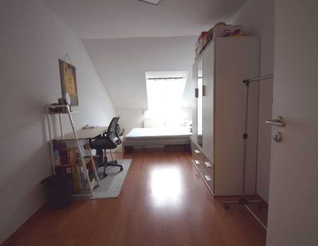 Besondere, großzügige Wohnung in prima Innenstadtlage - Foto 1