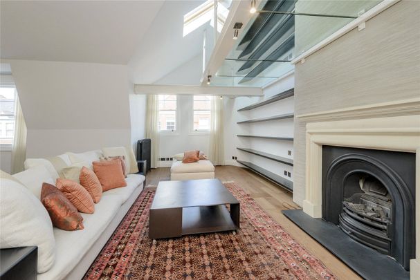 Royal Hospital Road, SW3 - Photo 1