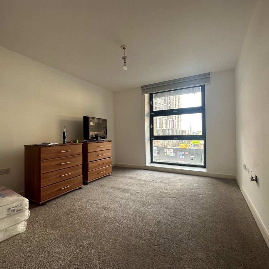 The Sphere, Hallsville Road, E16, London - Photo 1