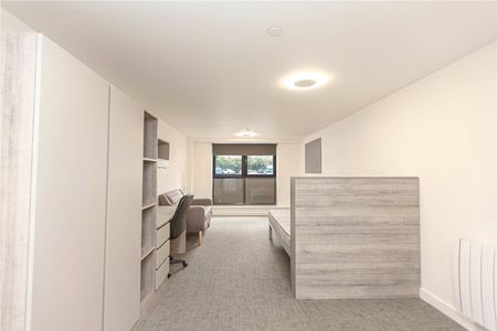 Cheswick Campus, - Photo 3