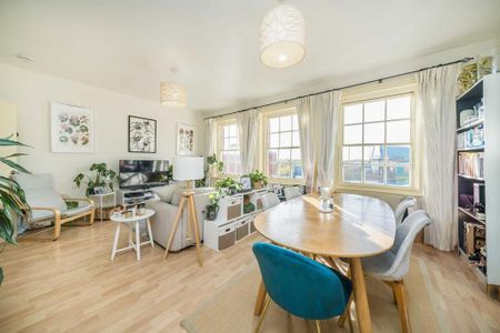 1 bedroom flat to rent - Photo 2