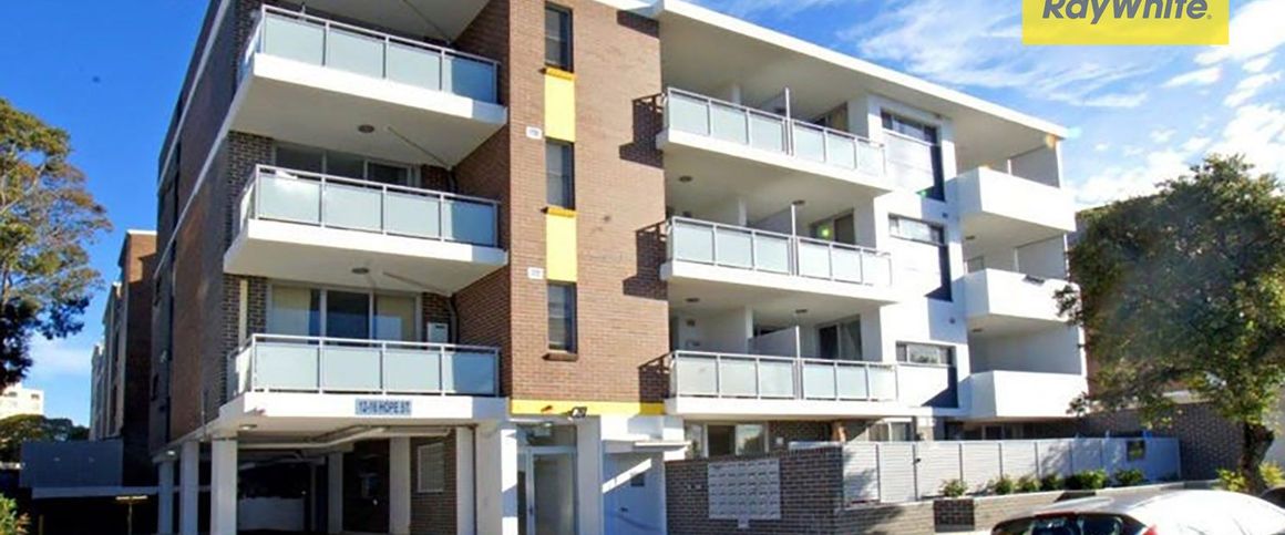 Modern Two-Bedroom Apartment in the Heart of Rosehill - Photo 1