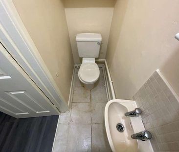 Redhill, SO16 - Photo 5