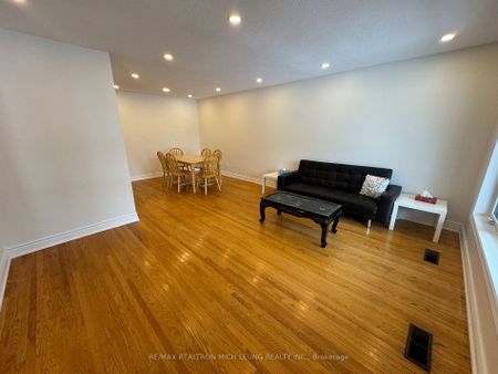 Semi-Detached Home For Lease | C8012700 - Photo 3