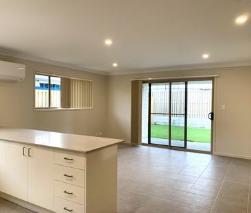 20 Stockyard Lane, Park Ridge QLD 4125 - House For Rent - $700 | Do... - Photo 1