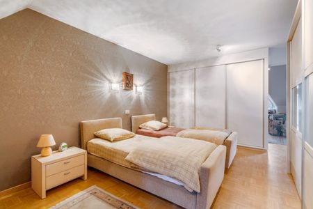 Appartement te huur - foto 2