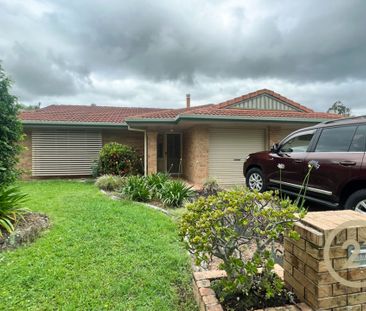 Spacious 4-Bedroom Family Home in Ferny Grove - Photo 5