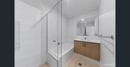 57 Broadwater Ave, Anketell, WA 6167 - Photo 5