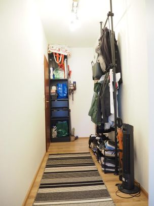 Auberg! Hübsche, generalsanierte 2-Zimmer-Wohnung im OG eines 8-Parteienhauses, Küche gegen Ablöse, inkl. Parkplatz! - Photo 1