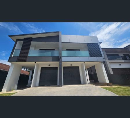 8 Redditch Crescent, Hebersham, NSW 2770 - Photo 1