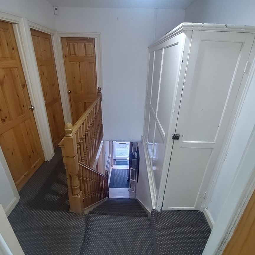 3 Bed Terraced House, Walmer Grove, B23 - Photo 1