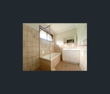 Spacious Family Living in a Convenient Woodbine Location - Photo 5