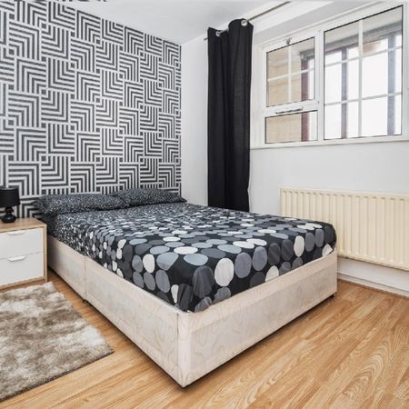 Double Room for Single use in Shadwell - Photo 4