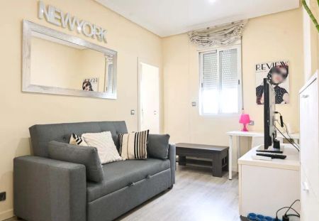 Alquiler de piso en Calle de Embajadores, 154 - Photo 2