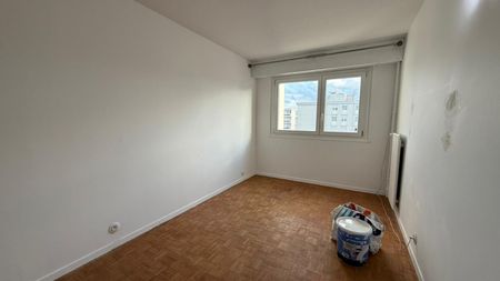 Location Appartement 4 pièces 79m² - Photo 5