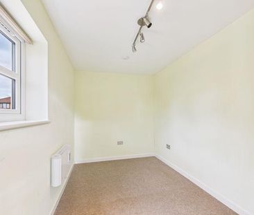 3 bedroom detached house to rent - Photo 4