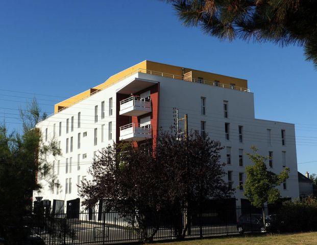 location Appartement T2 DE 40.16m² À NANTES - Photo 1