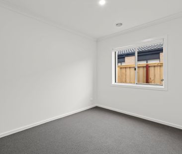 Designed for Modern Living - Photo 4
