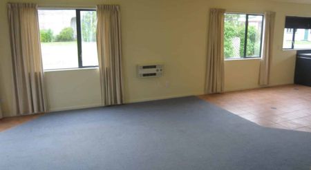 FIVE BEDROOMS, STUDENT RENTAL, HOKOWHITU - Photo 4