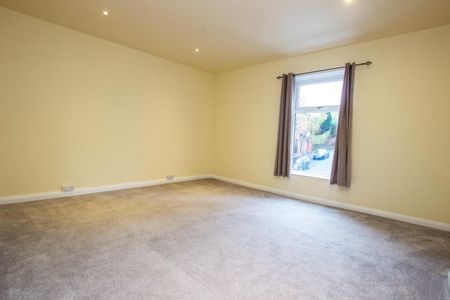 2 bedroom House To Let - Photo 2