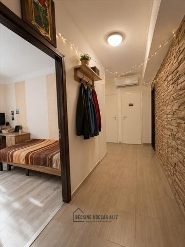Kiadó részlegesen felújított lakás - Debrecen - Fotó 3