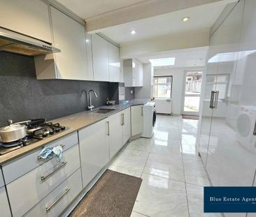 5 bedroom terraced house to rent - Photo 6