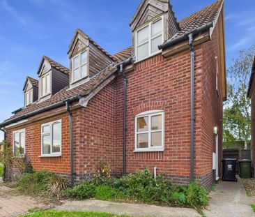 3 bedroom semi-detached house to rent - Photo 2