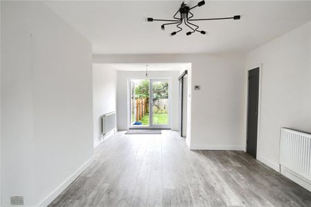 2 bedroom house to rent - Photo 3