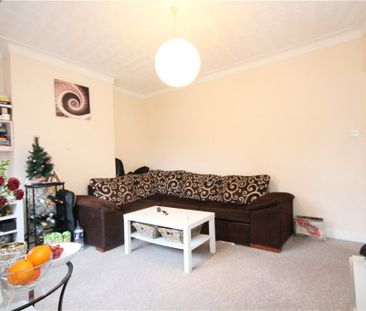 Birkbeck Avenue, Greenford - Photo 2