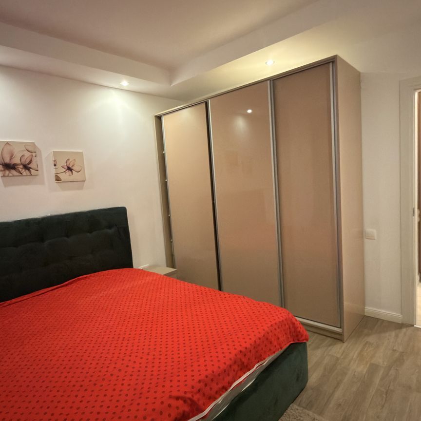 2 camere tip studio, mobilat și utilat, loc de parcare, în Cosmopolis - Photo 1