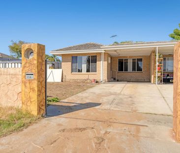 Charming Duplex - Photo 4