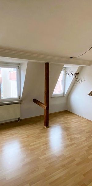 GROSSE 2 ZIMMERWOHNUNG IN SCHWEINAU - Foto 1