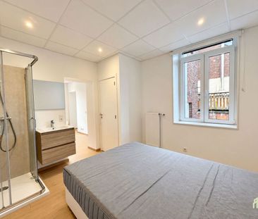 Appartement te huur in Liège voor € 620 met 1 slaapkamer - Photo 1