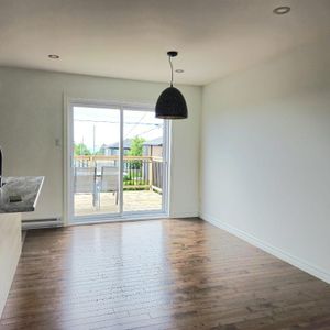 Maison à louer 4 chambres – Val-Bélair – 2 550 $/mois - Photo 2