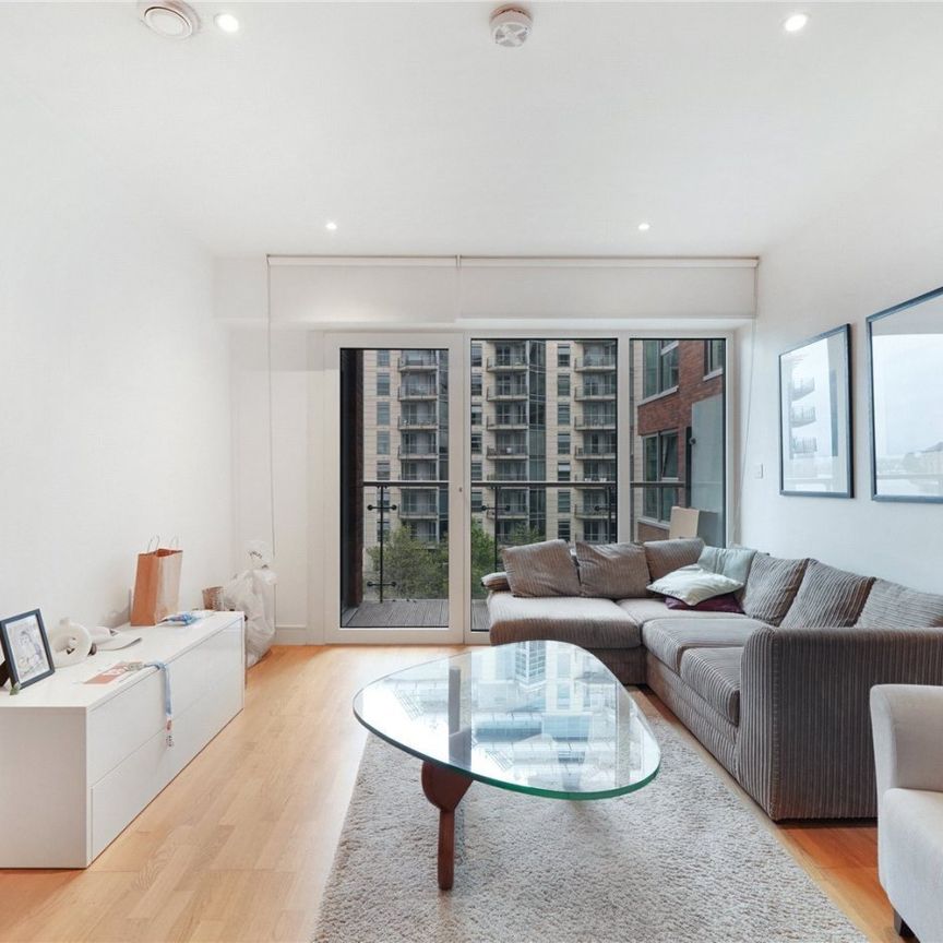 Juniper Drive, Battersea, London, SW18 - Photo 1