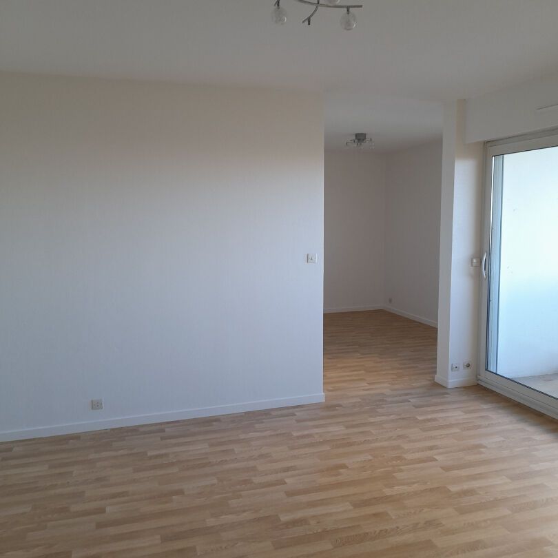 Location Appartement 3 pièces 79m² - Photo 1