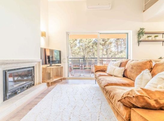 Charneca de Caparica e Sobreda, Setúbal Municipality - Photo 1