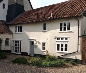 3 bedroom semi-detached house to rent - Photo 6