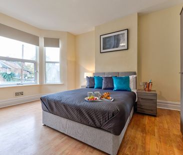 Room in a Shared House, Ashton Road, LU1 - Photo 3