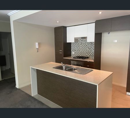 13 Lorikeet/154 Musgrave Ave, Southport, Qld 4215 - Photo 5
