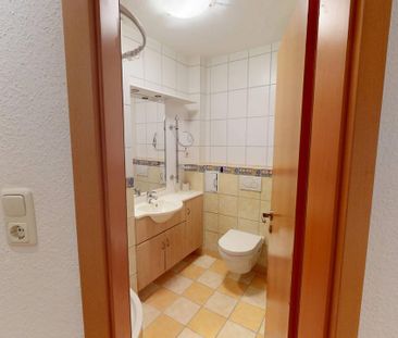 ++ Großzügige 1-Zimmer-Wohnung mit Einbauküche und Balkon ++ - Photo 3