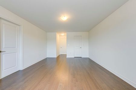 For Lease - 1206 Dartmouth Crescent, Oakville, Ontario - Photo 2