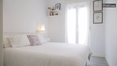 2-bedroom apartment for rent in Castillejos, bills included - Photo 3