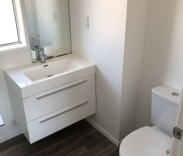 Enjoy your own private space in this fully furnished, one-bedroom s... - Photo 5