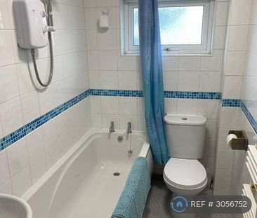 1 bedroom semi-detached house to rent - Photo 6