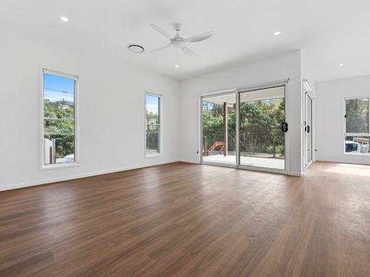 Brand New Family Living in Peaceful Burnside Estate - Photo 1