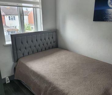 1 bedroom semi-detached house to rent - Photo 4