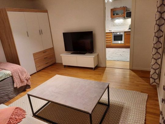 Fjärås - 1rok - tillsv - 8.050kr/mån - Photo 1